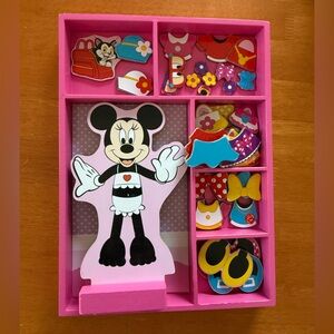 Minnie Mouse Dress-Up Magnetic Puzzle Set - Pink